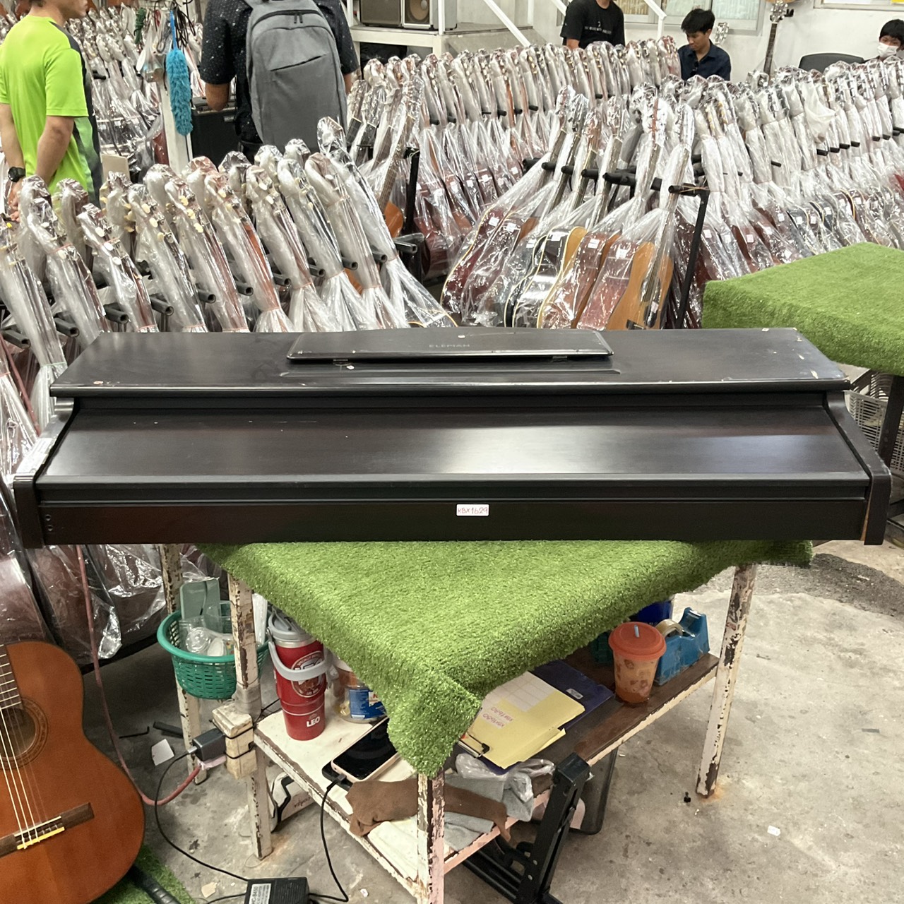 เปียโน COLUMBIA : EP-2500 สินค้าไม่พร้อมใช้งาน (ต้องซ่อม)