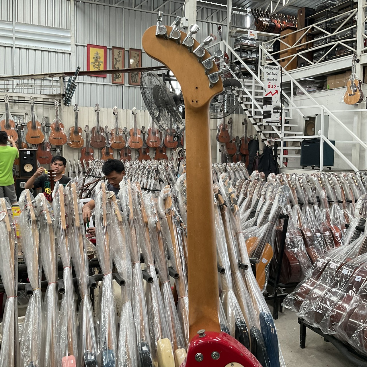 กีต้าร์ไฟฟ้า FERNANDES