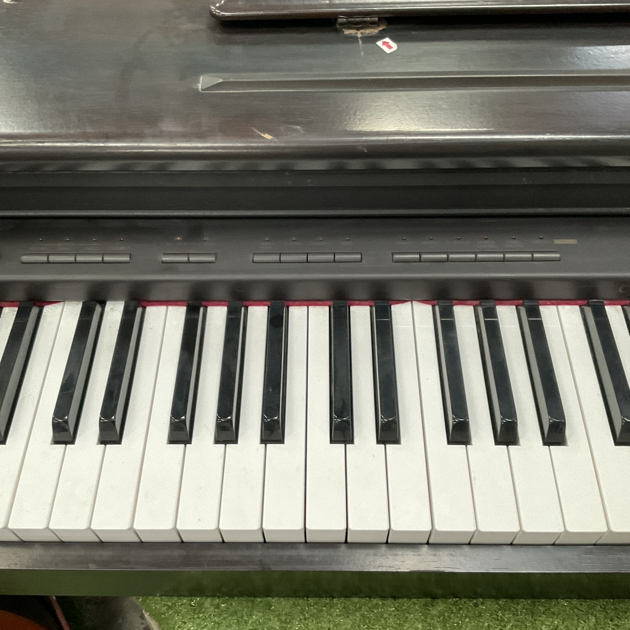 เปียโน COLUMBIA : EP-2500 สินค้าไม่พร้อมใช้งาน (ต้องซ่อม)