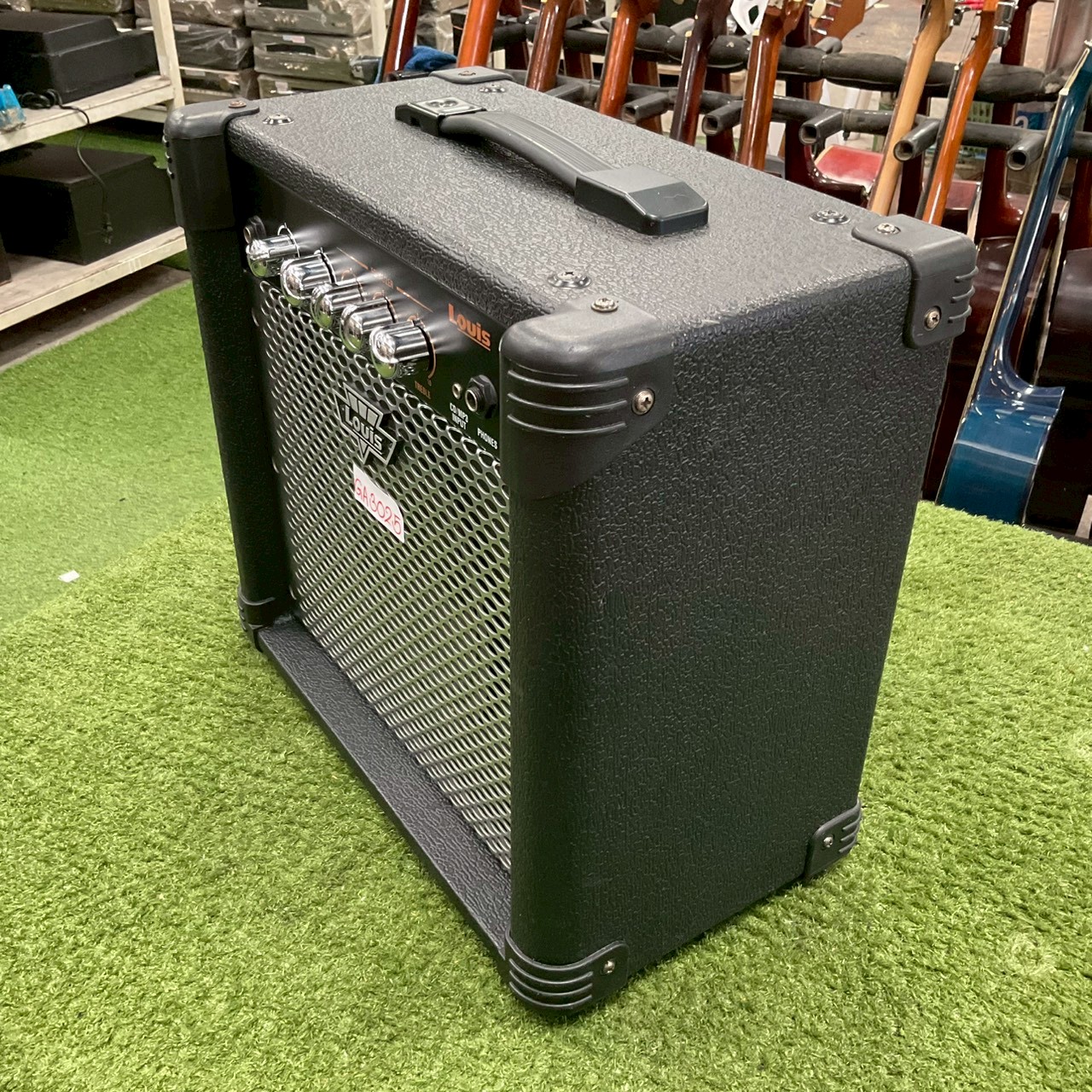 แอมป์กีต้าร์ Louis : LGA-15