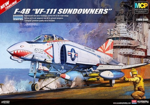 โมเดลเครื่องบินจำลอง Academy ขนาด 1/48 AC12232 F-4B VF-111 SUNDOWNERS