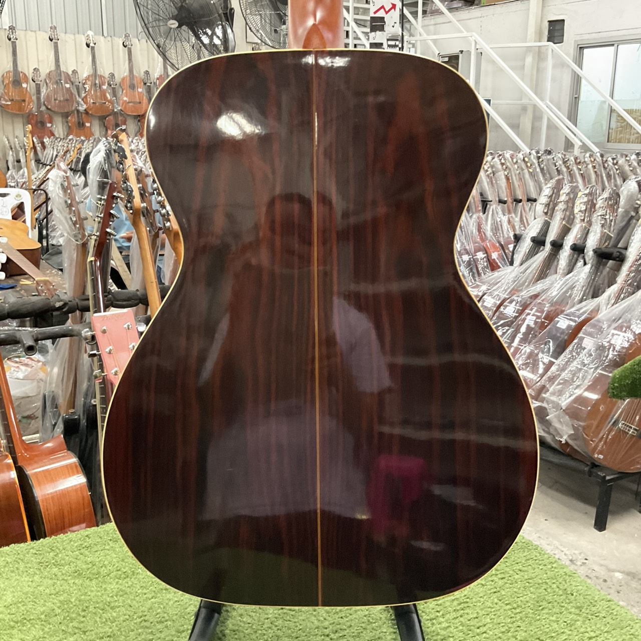 กีต้าร์โปร่ง Sonoro : F150