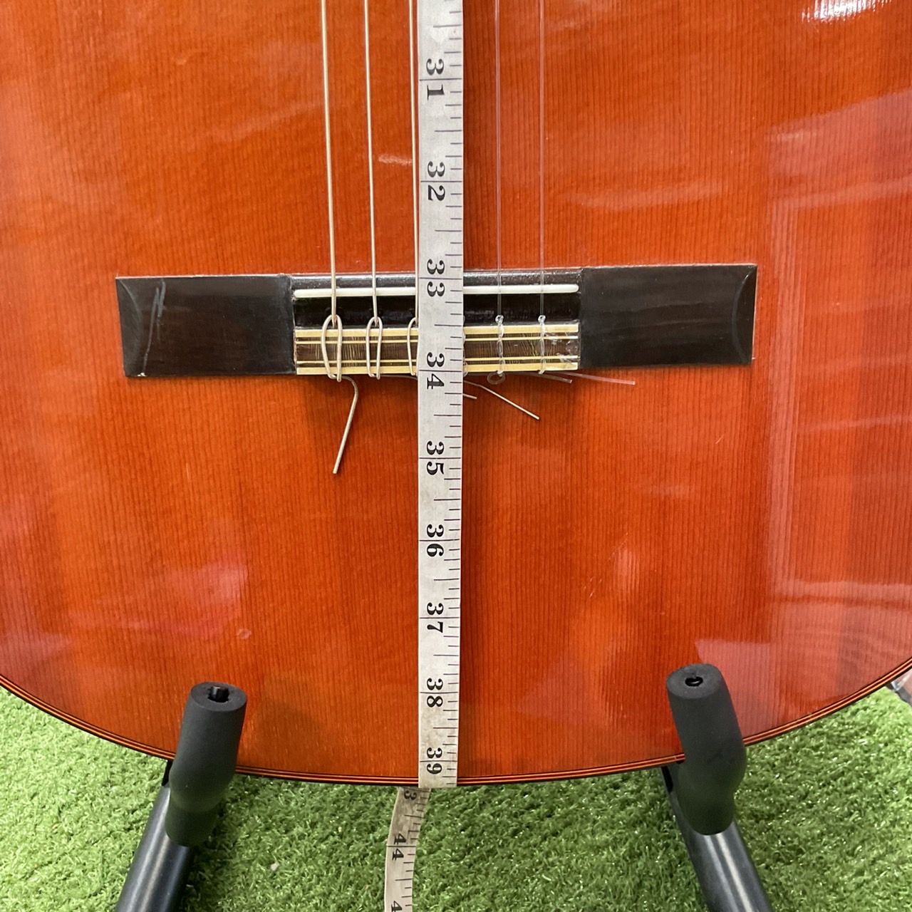 กีต้าร์คลาสสิค YAMAHA : G-70D