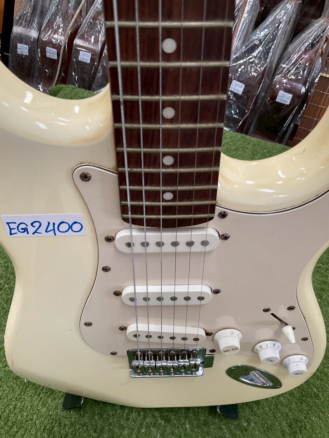 กีต้าร์ไฟฟ้า PhotoGenic