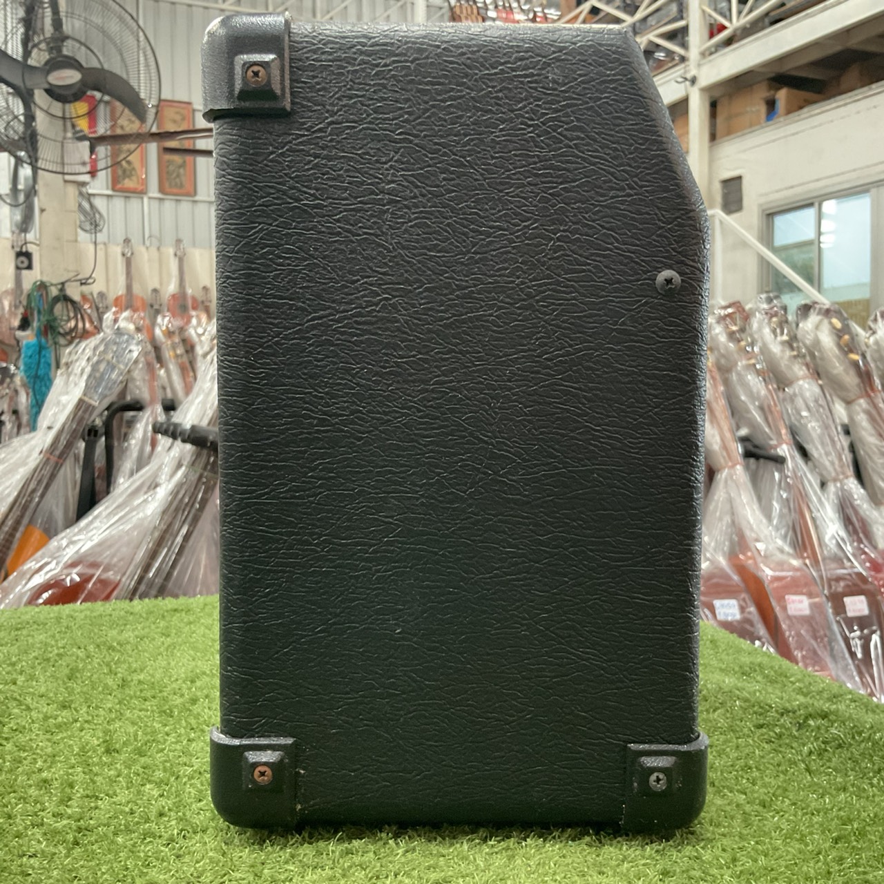 แอมป์กีต้าร์ FERNANDES : FA-15