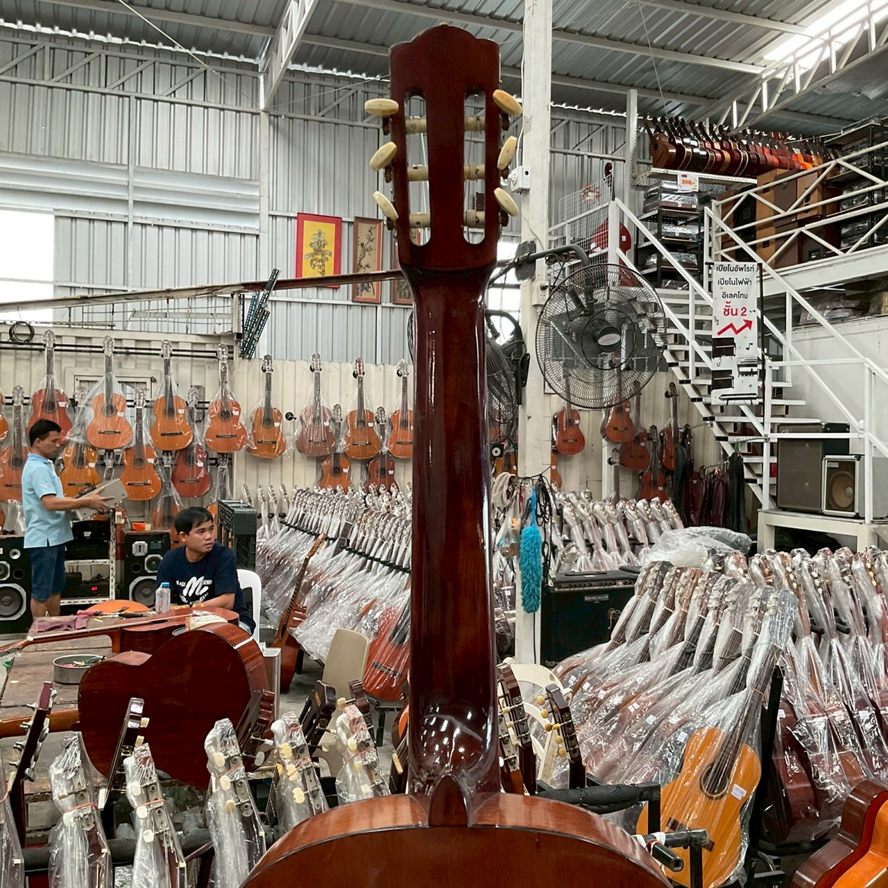 กีต้าร์คลาสสิค MONTANO : A-3