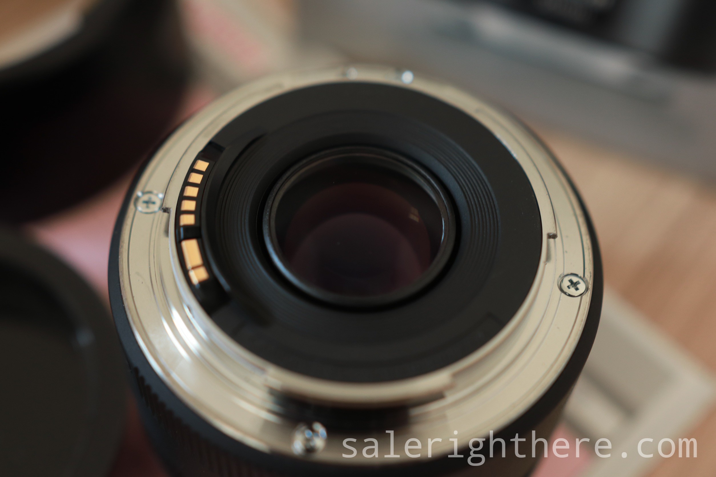 Canon EF50 f/1.8 stm มือสอง (อดีตประกันศูนย์) + ฟิลเตอร์ Hoya Pro1 Digital 49mm MC UV