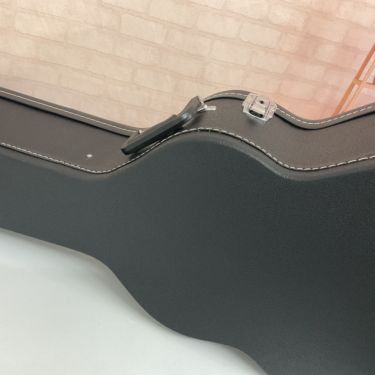 กล่องเคสกีต้าร์โปร่ง (SIZE จัมโบ้)