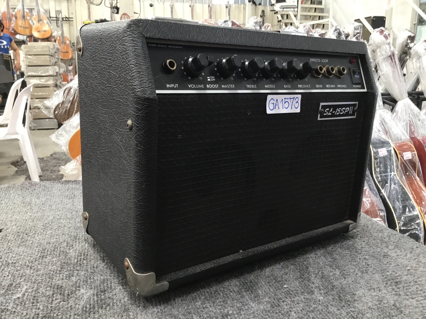แอมป์กีต้าร์ Fender : SL-15SP II