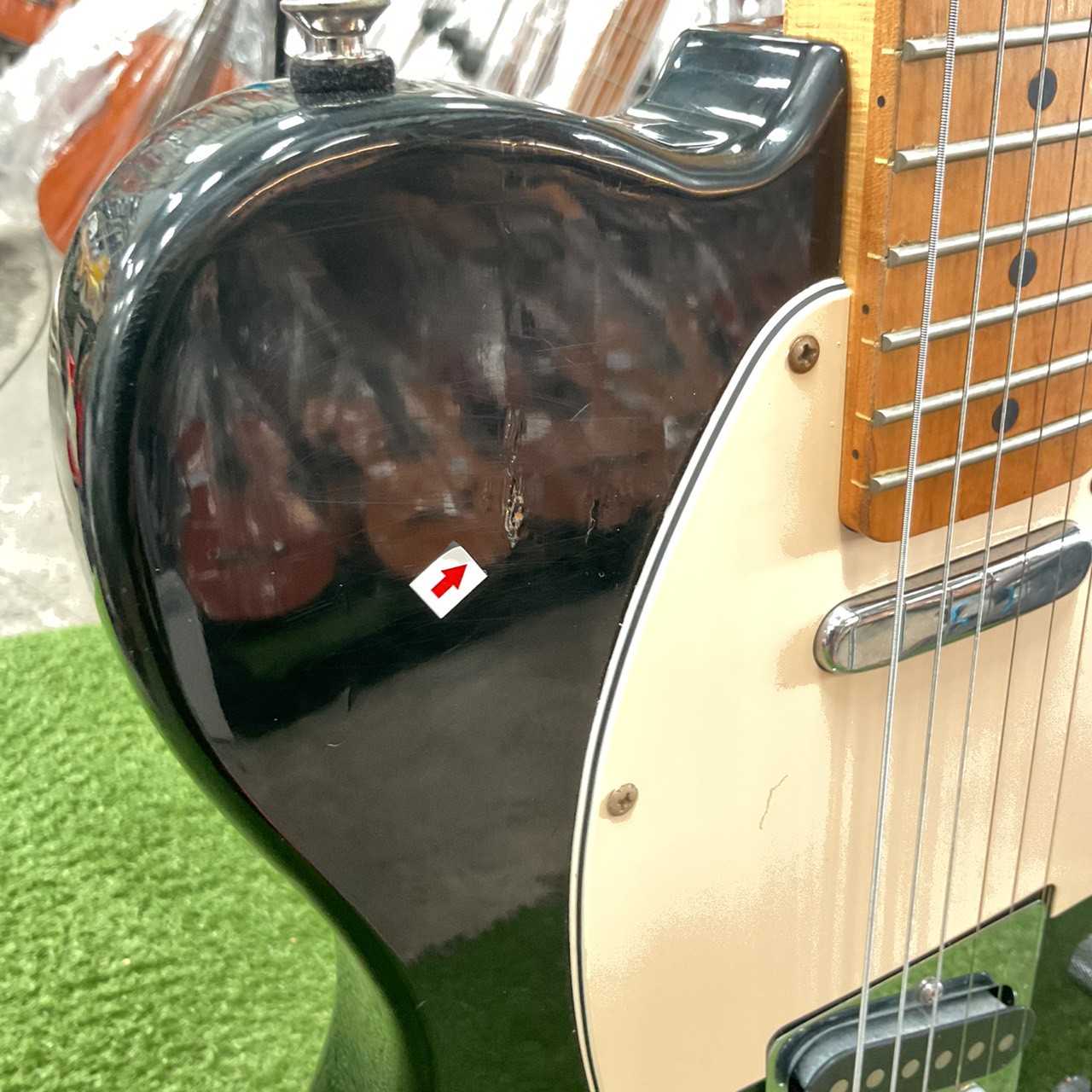 กีต้าร์ไฟฟ้า No Brand