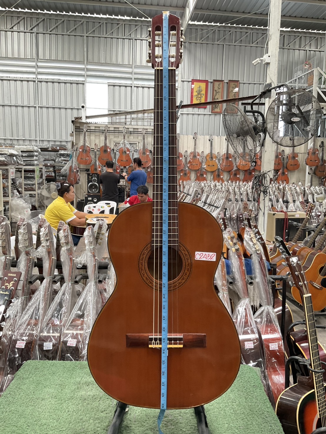 กีต้าร์คลาสสิค ZEN-ON GUT : No.60