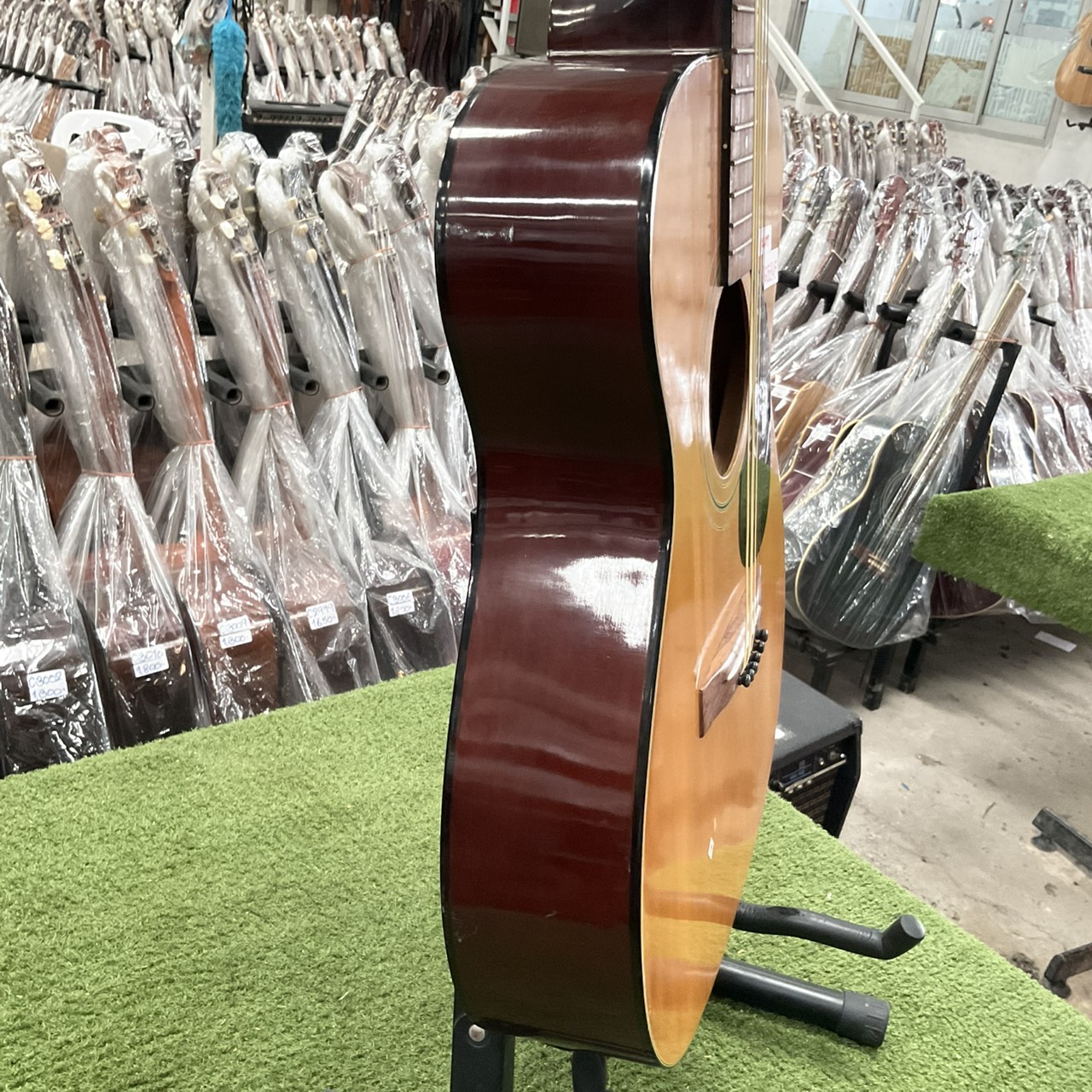 กีต้าร์โปร่ง Horugel : SF150