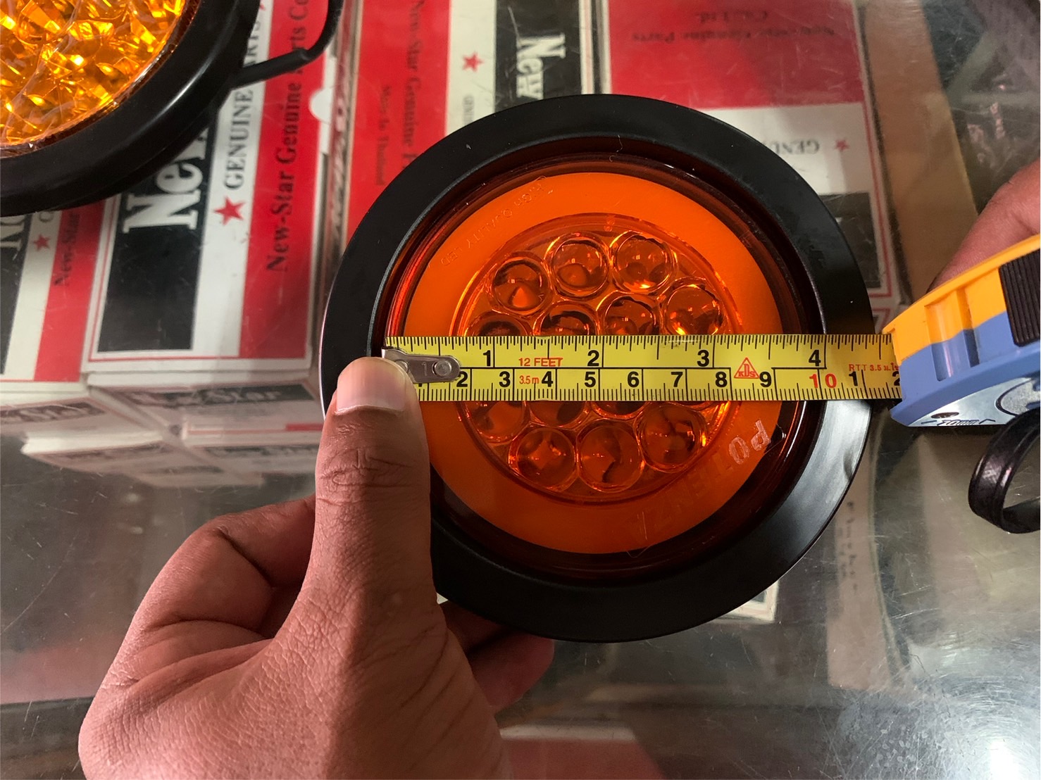 ไฟ LED 4 นิ้ว กลม ขอบยาง 12V 24V