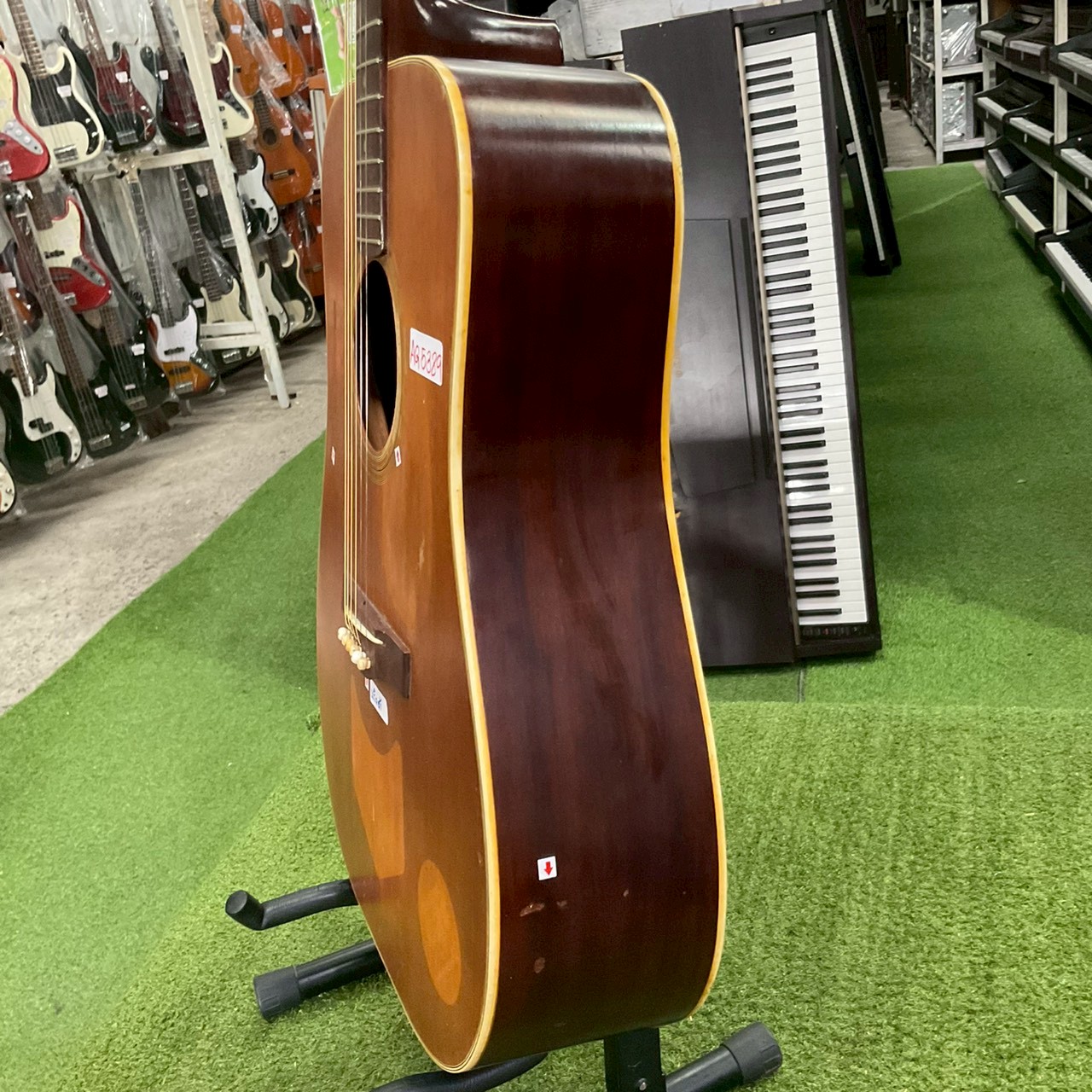 กีต้าร์โปร่ง Maruha : FB150M