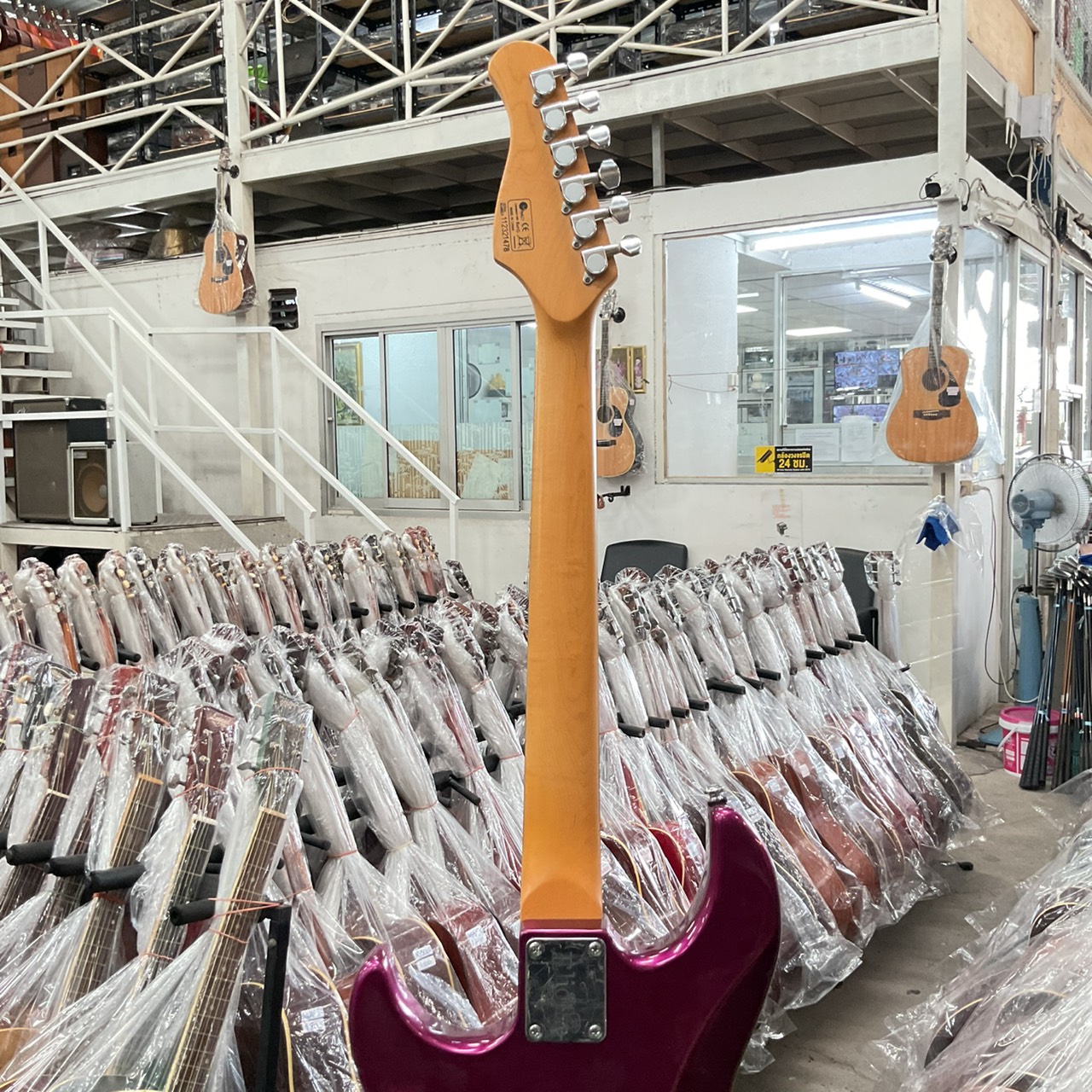 กีต้าร์ไฟฟ้า Elioth : S305