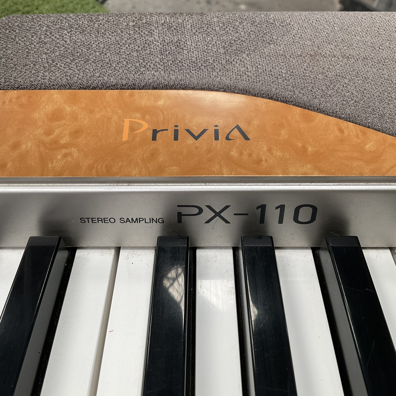 เปียโน CASIO : PX-110 สินค้าไม่พร้อมใช้งาน (ต้องซ่อม)