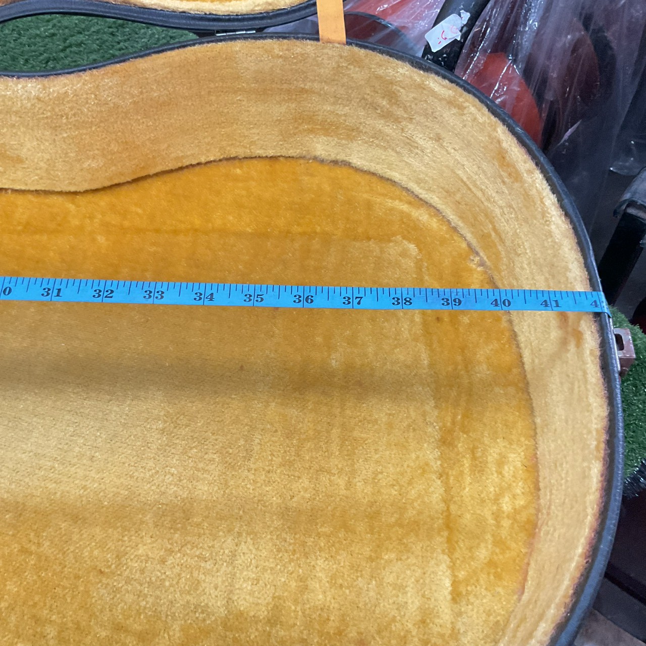 กล่องเคสกีต้าร์โปร่ง