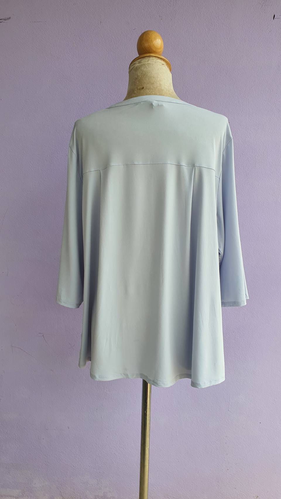 FF02816 เสื้อแฟชั่น สีฟ้า แบรนด์ มือสอง ELLEN TRACY อก 48-50 นิ้ว