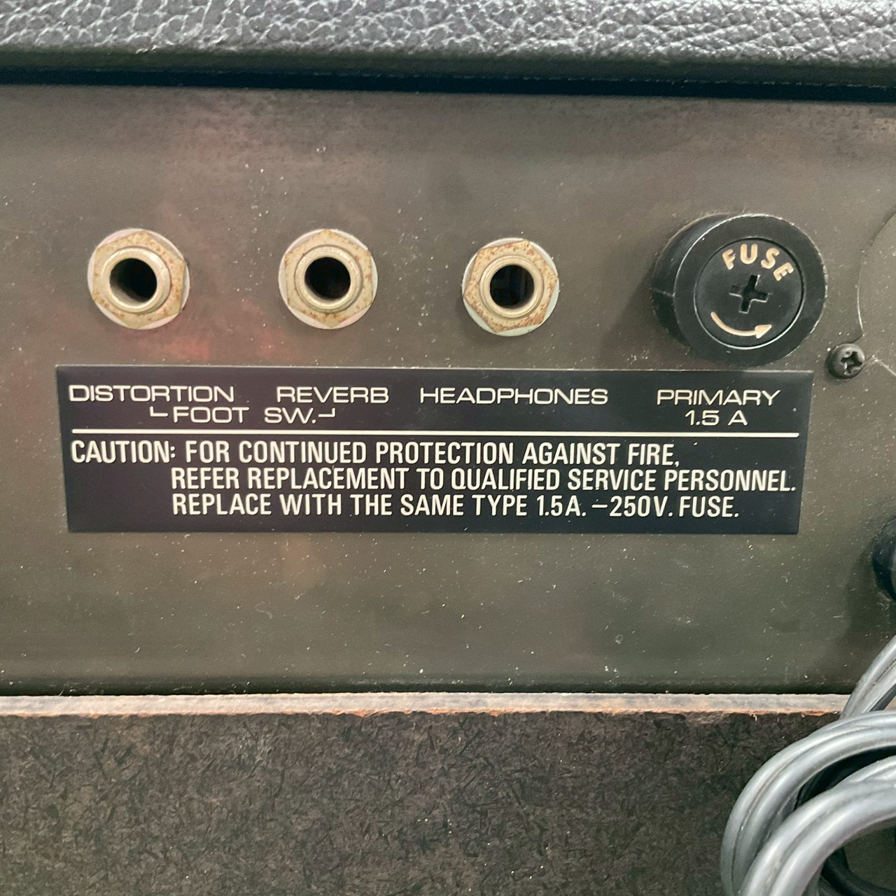 แอมป์กีต้าร์ YAMAHA : J-35