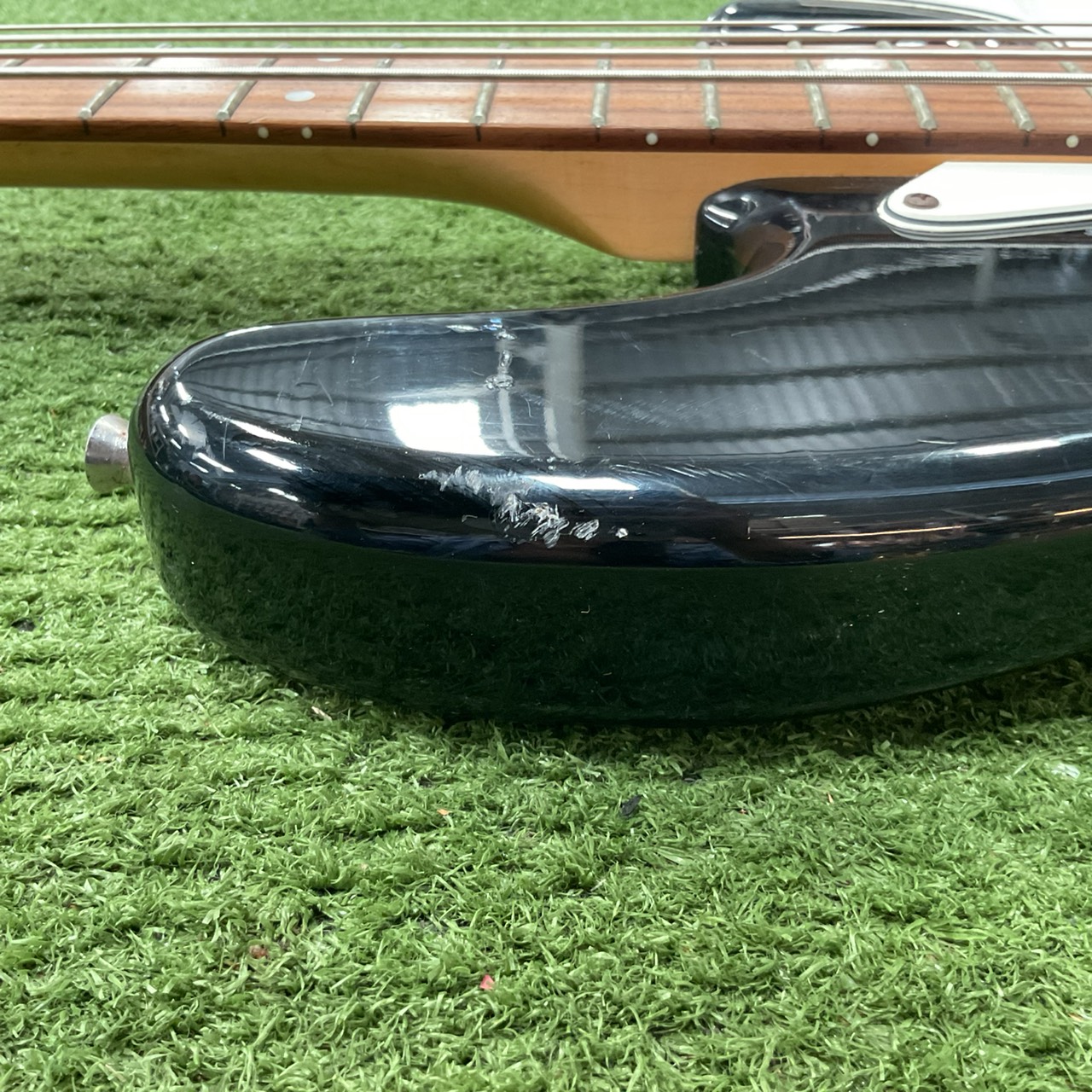 กีต้าร์เบส PhotoGenic