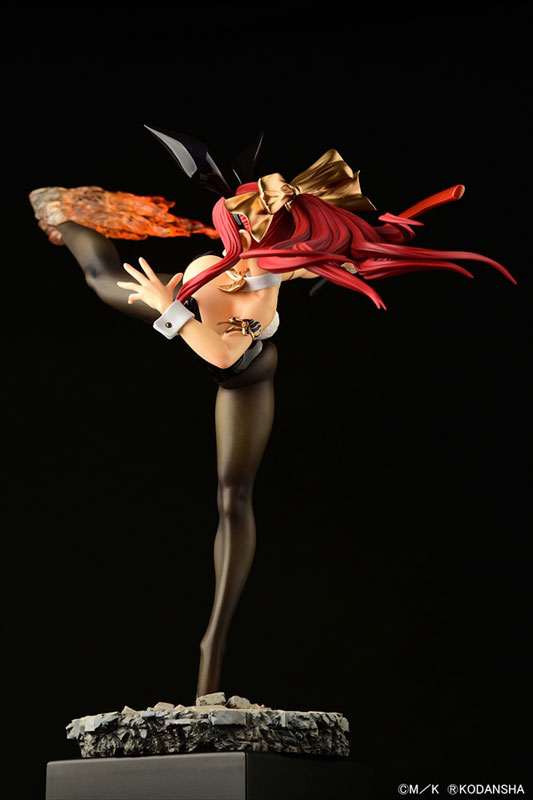FAIRY TAIL Erza Scarlet High Kick ver. Black Bunny 1/6 Complete Figure(Pre-order)(Single Shipment)