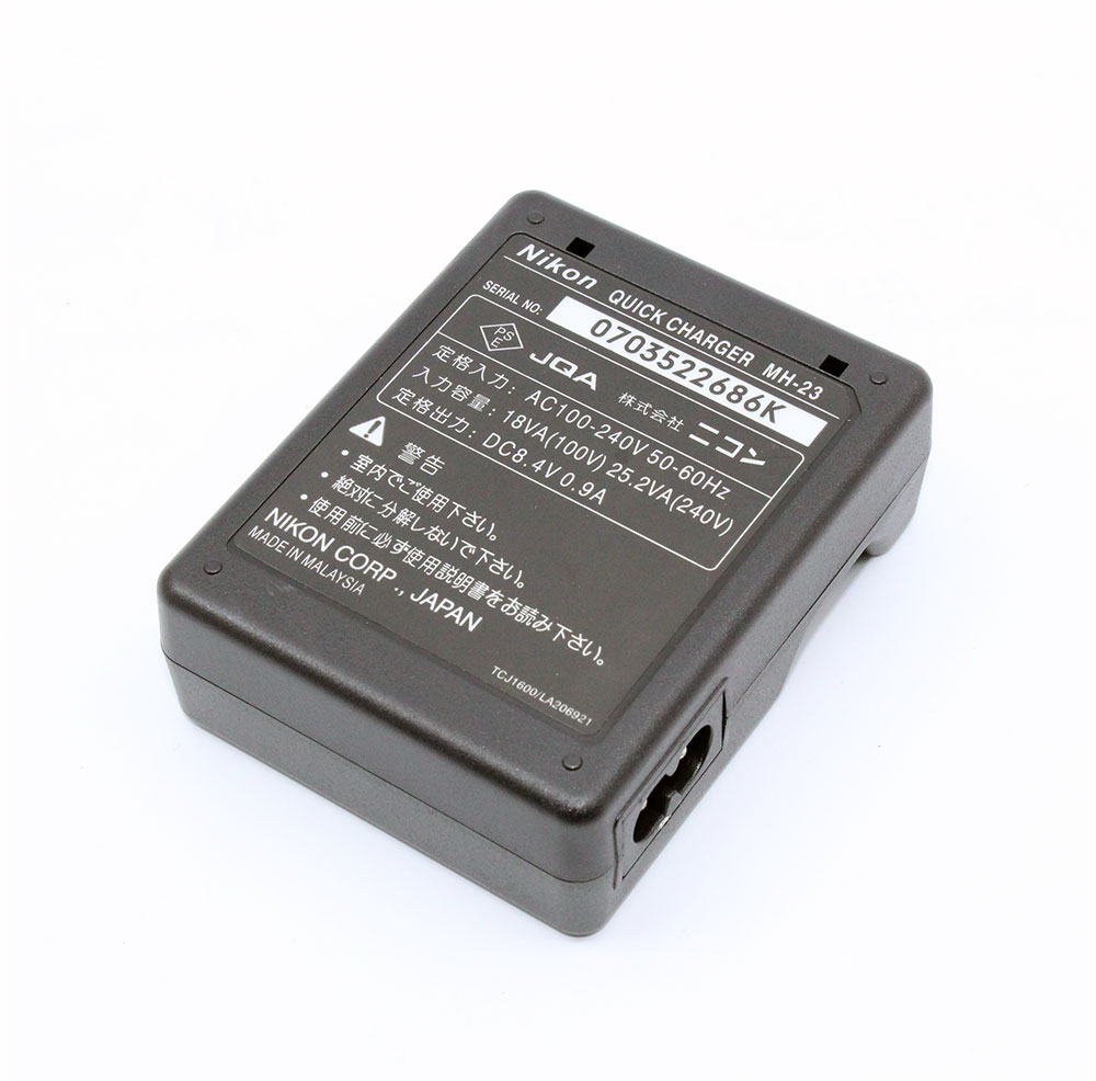 แท่นชาร์จแบต Nikon รุ่น MH-23 (EN-EL9)