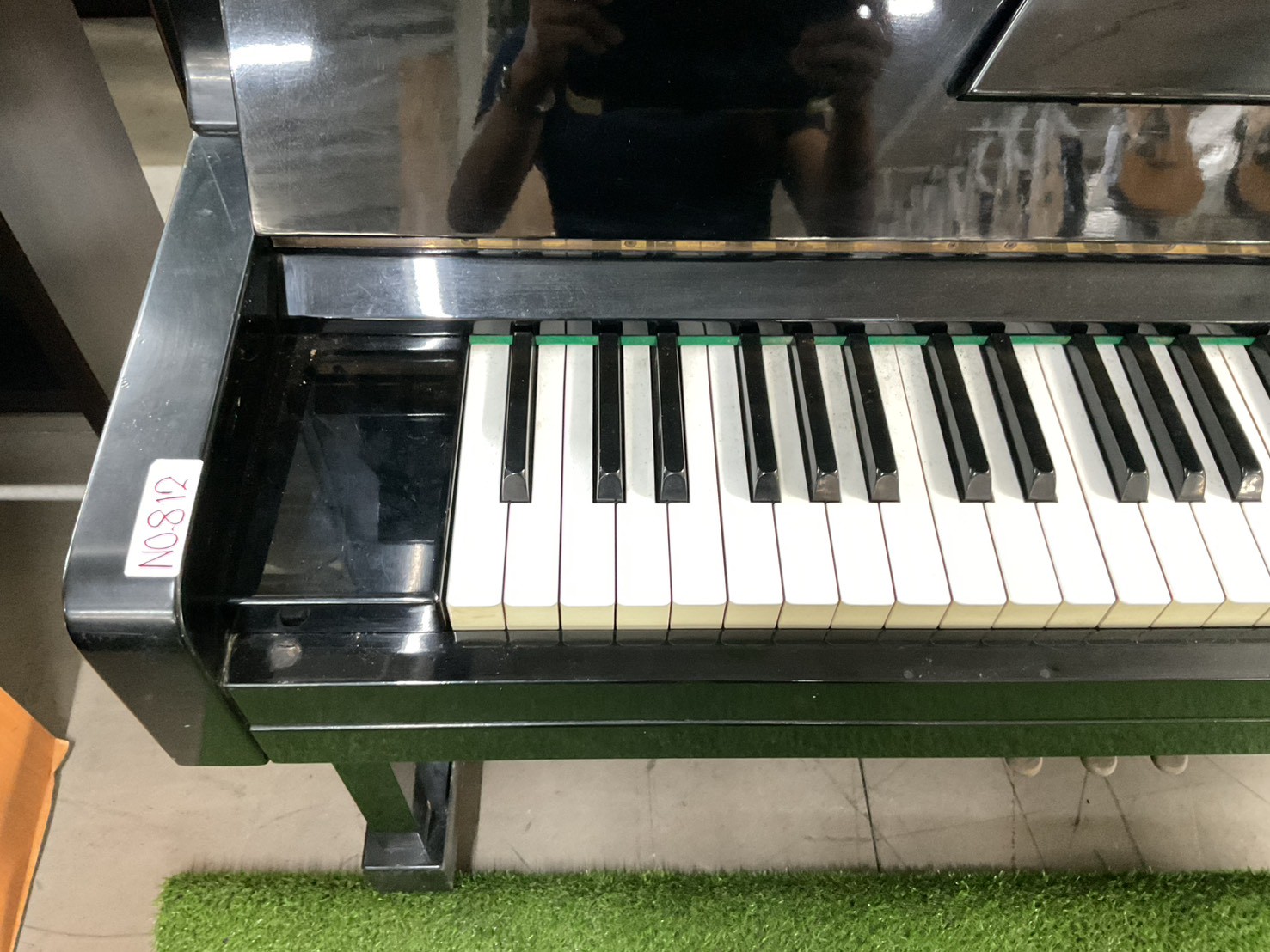 เปียโนอัพไลท์ VICTOR : V-31