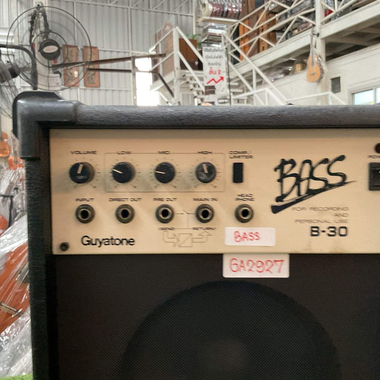 แอมป์เบส GUYATONE : B-30