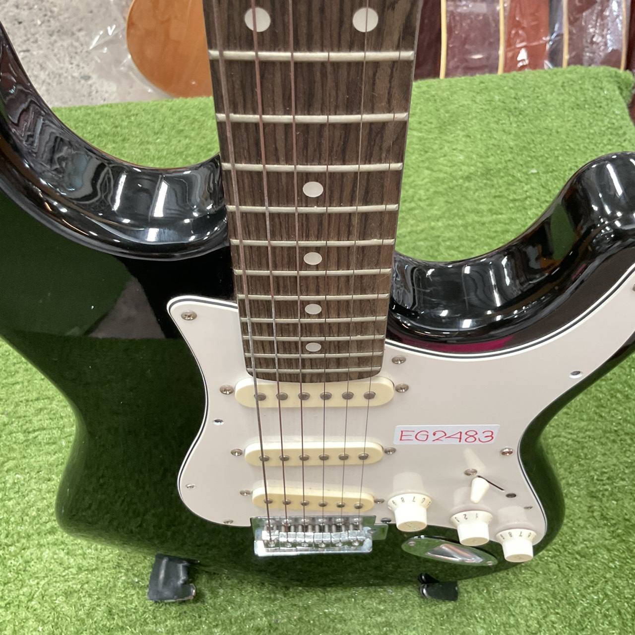 กีต้าร์ไฟฟ้า PhotoGenic