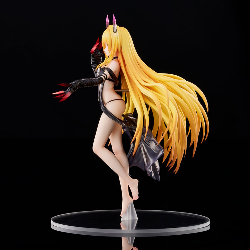 To Love-Ru Darkness Golden Darkness Darkness Ver. 1/6 Complete Figure(Pre-order)