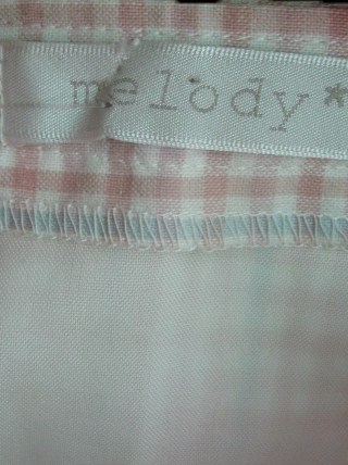 FF01345 กระโปรงแฟชั่น ลายสก็อต มือสอง melody "เอว 25 นิ้ว"