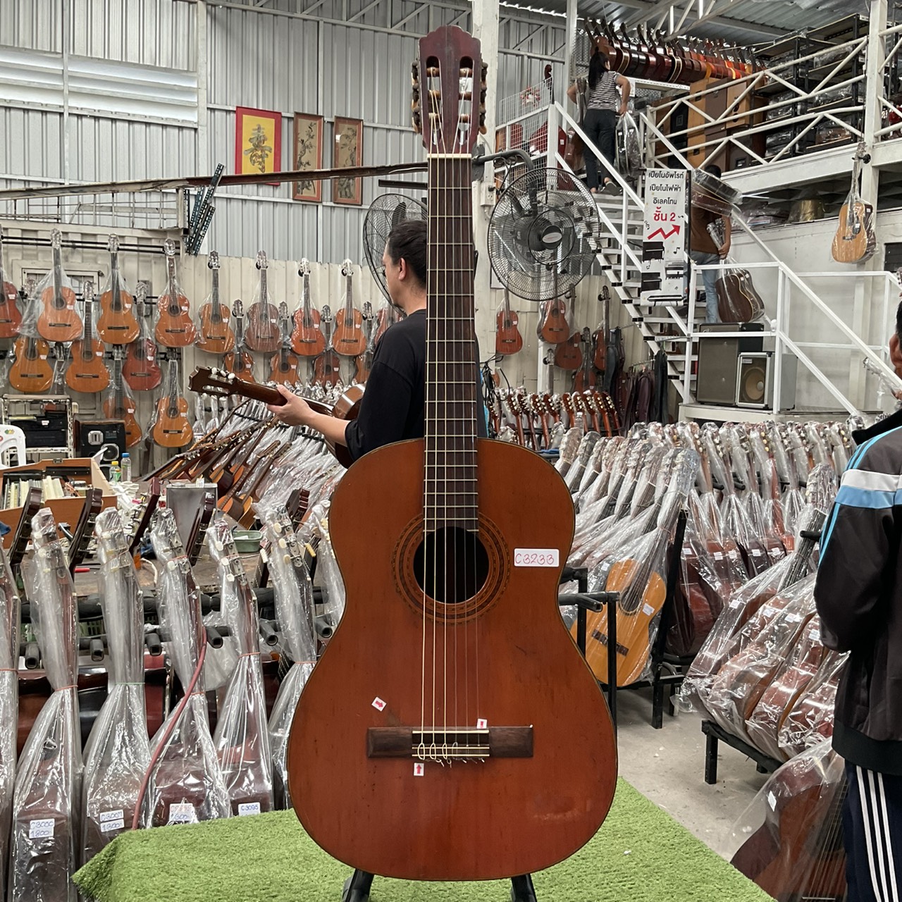 กีต้าร์คลาสสิค No Brand