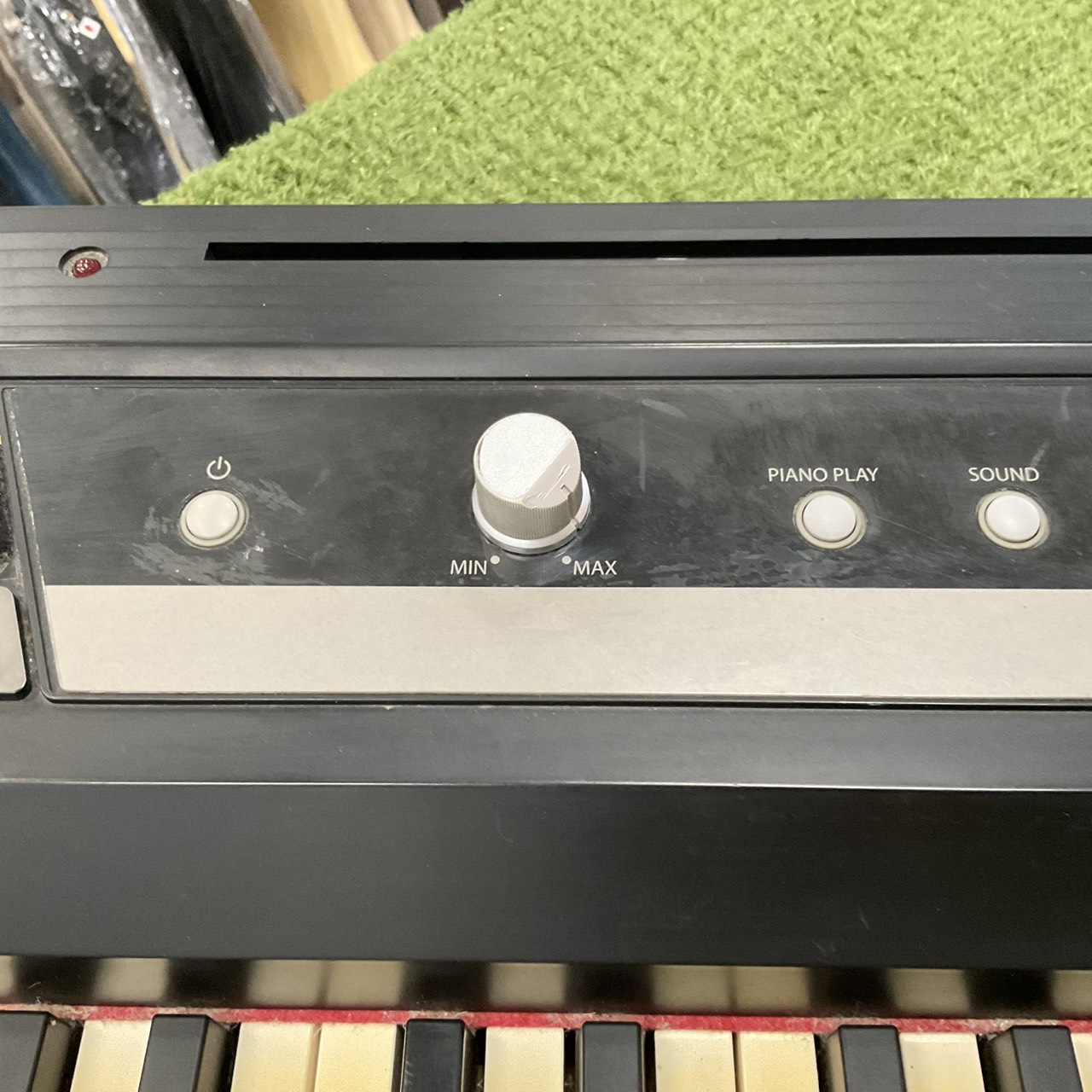 เปียโน KORG : SP-170S สินค้าไม่พร้อมใช้งาน (ต้องซ่อม)