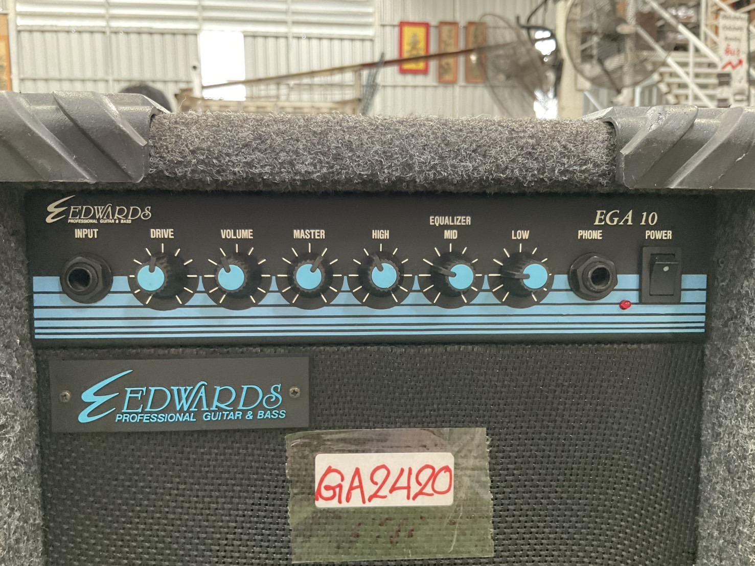 แอมป์กีต้าร์และเบส EDWARDS : EGA10