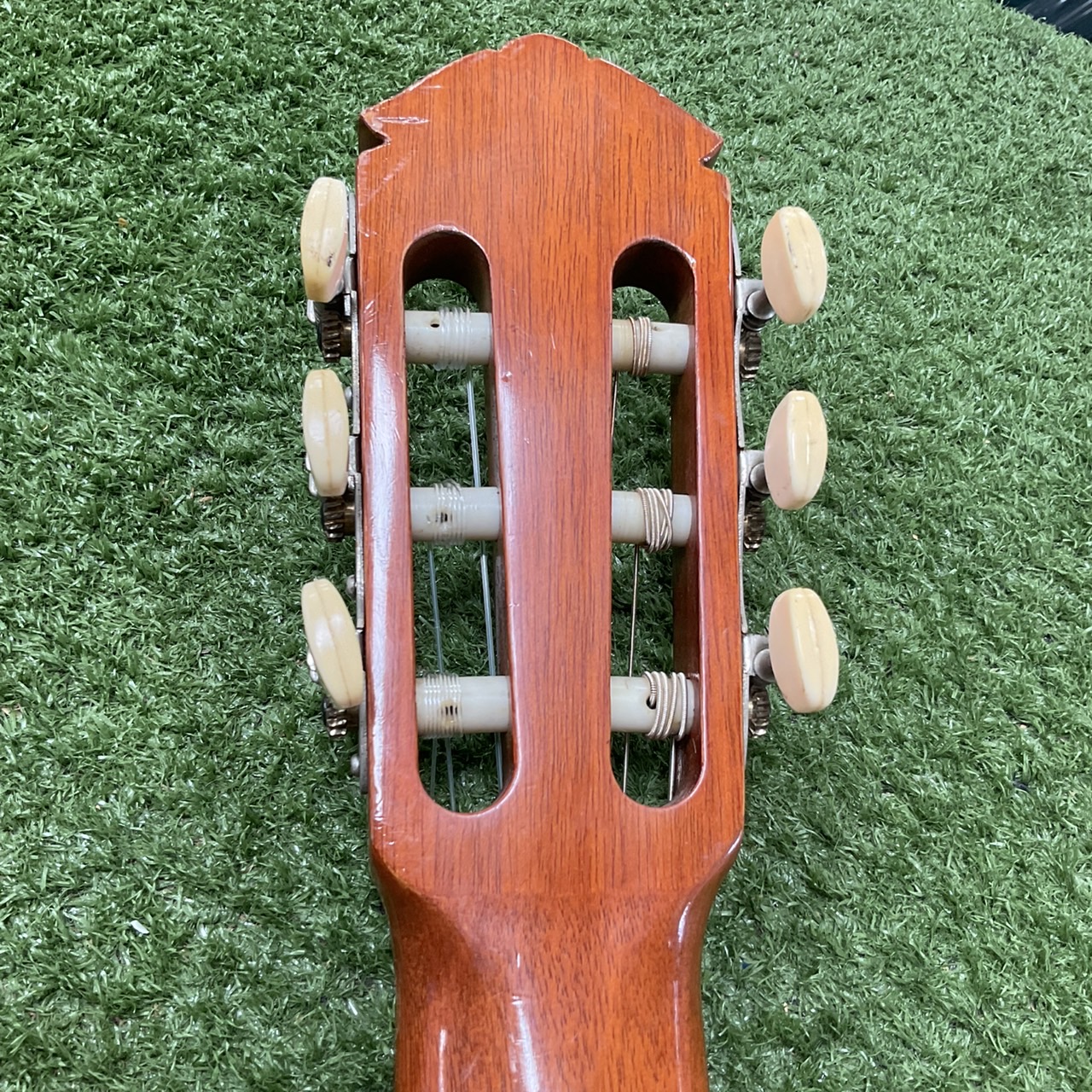 กีต้าร์คลาสสิค YAMAHA : G-100D