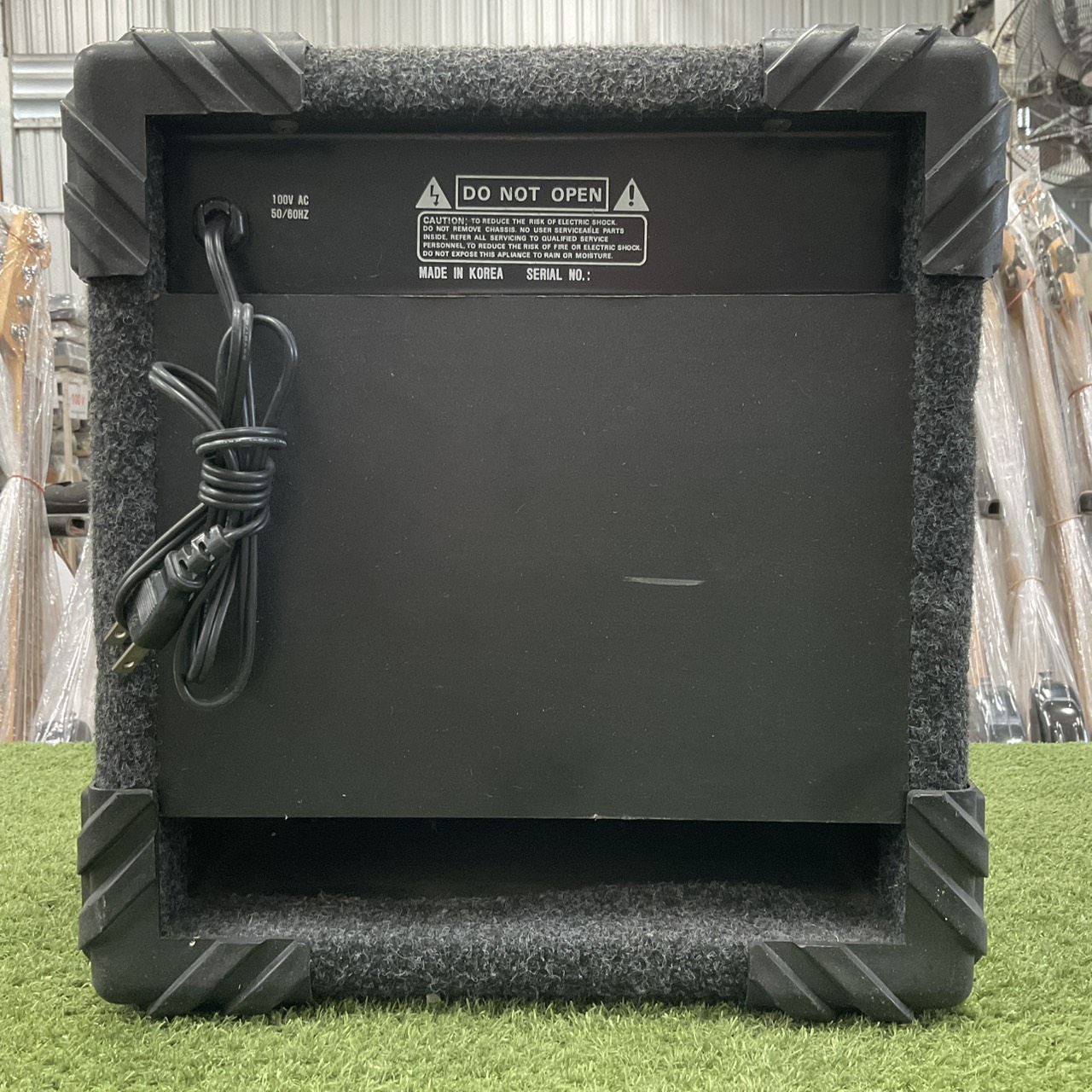 แอมป์กีต้าร์และเบส EDWARDS : EGA10