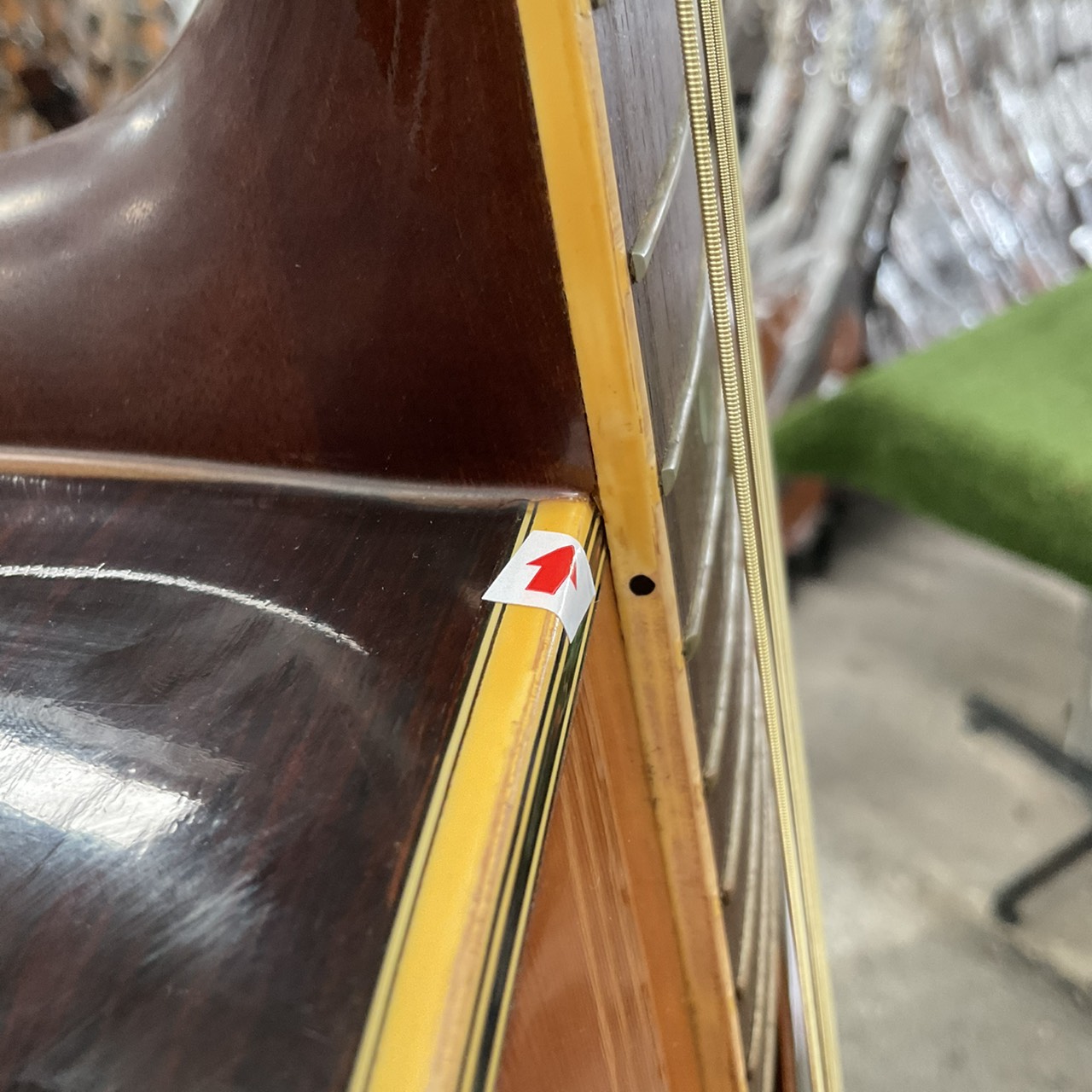 กีต้าร์โปร่ง Morris : W-30