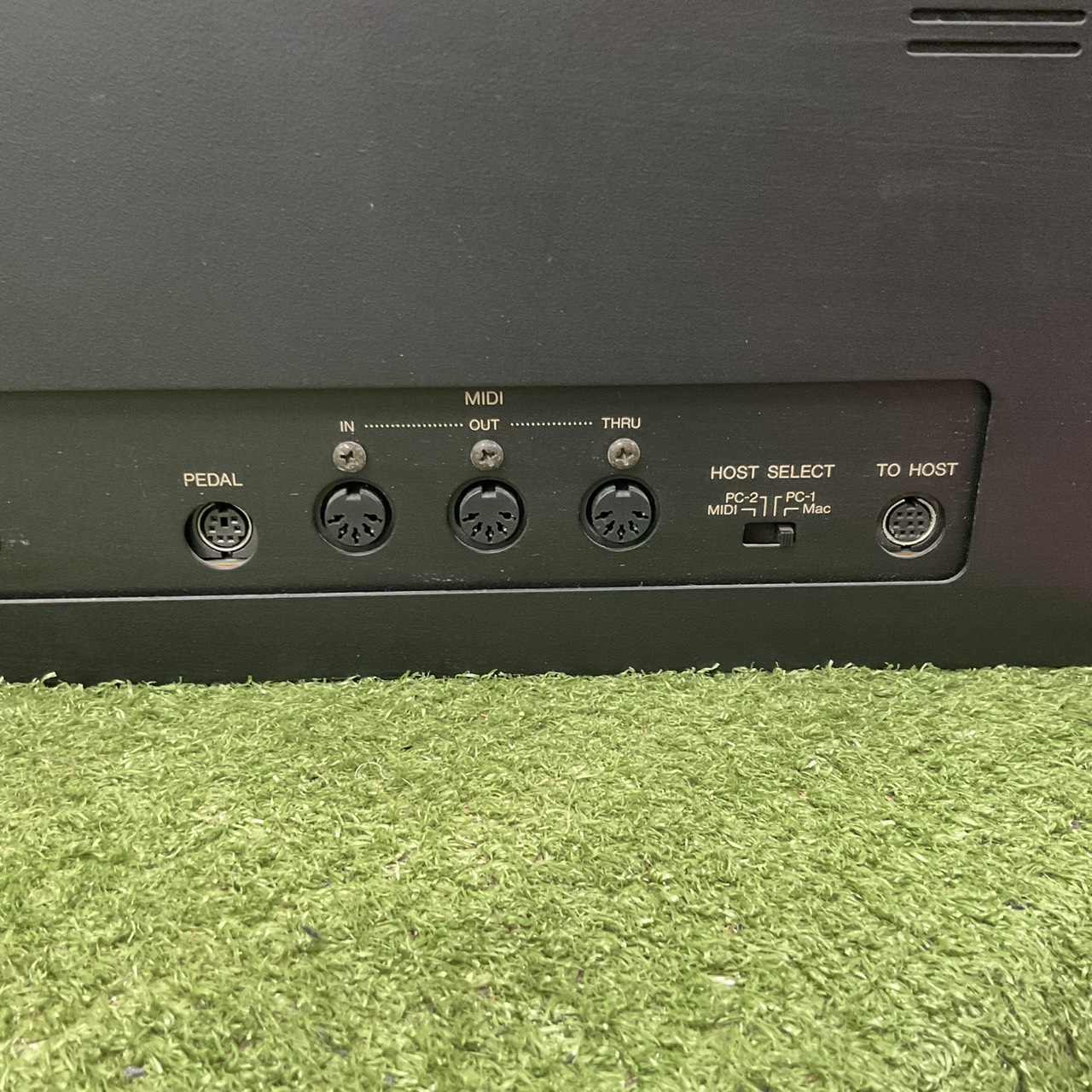 เปียโน YAMAHA : CP-840 สินค้าไม่พร้อมใช้งาน (ต้องซ่อม)