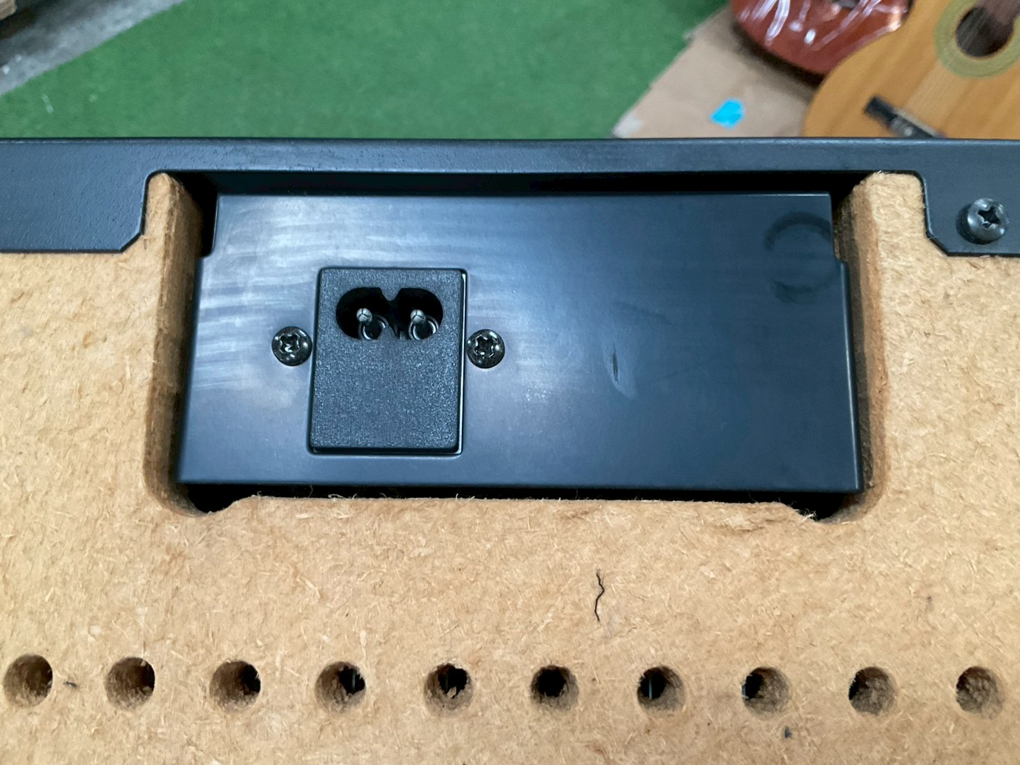 เปียโน YAMAHA : CLP-840 สินค้าไม่พร้อมใช้งาน (ต้องซ่อม)