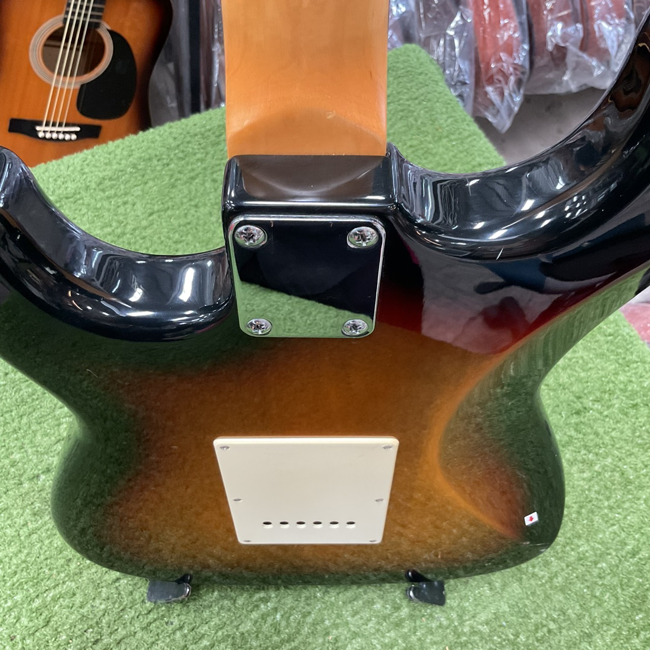 กีต้าร์ไฟฟ้า Photogenic