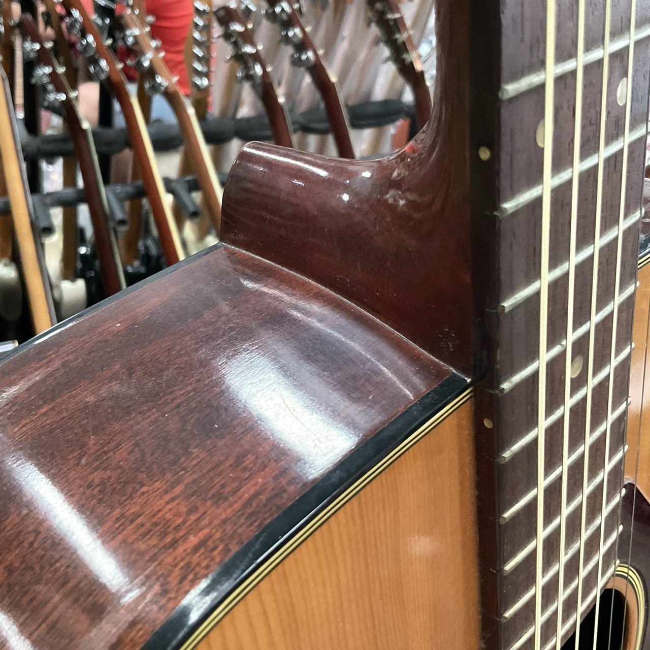 กีต้าร์โปร่ง YAMAHA : FG-160