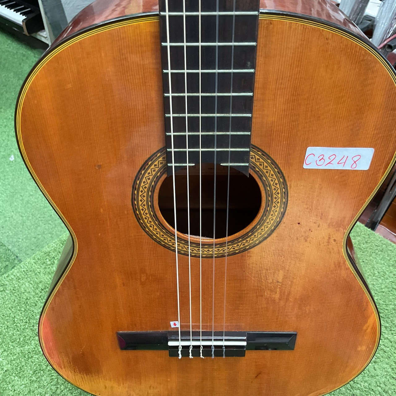 กีต้าร์คลาสสิค Frister : G