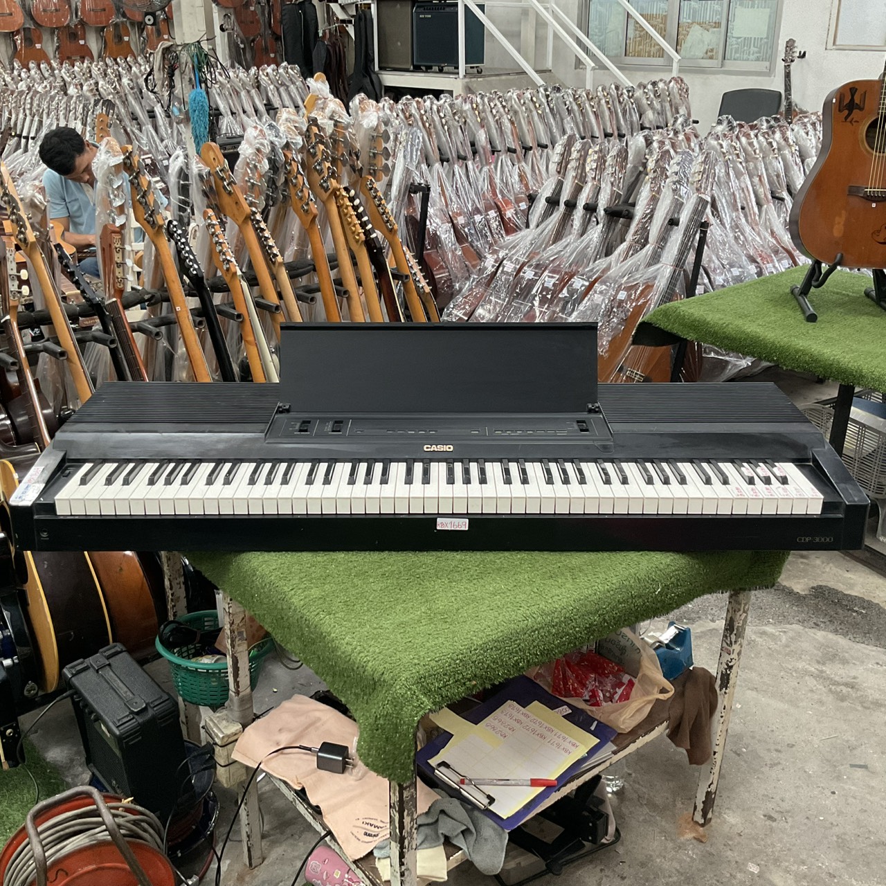 เปียโน CASIO : CDP-3000A สินค้าไม่พร้อมใช้งาน (ต้องซ่อม)