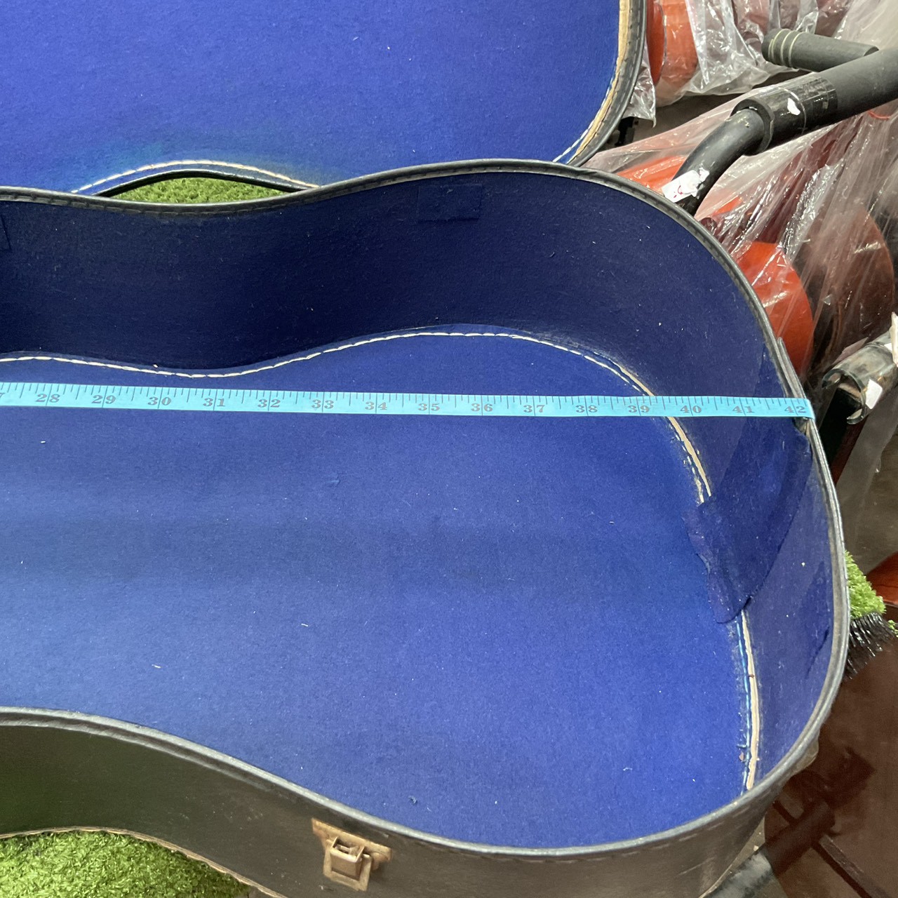 กล่องเคสกีต้าร์โปร่ง