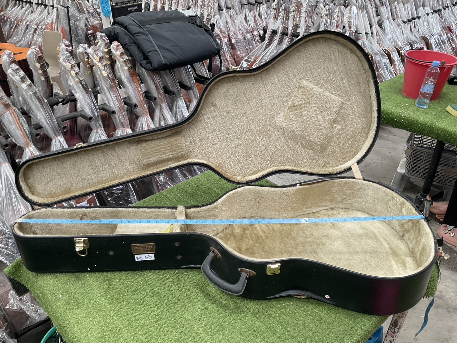 กล่องเคสกีต้าร์โปร่ง