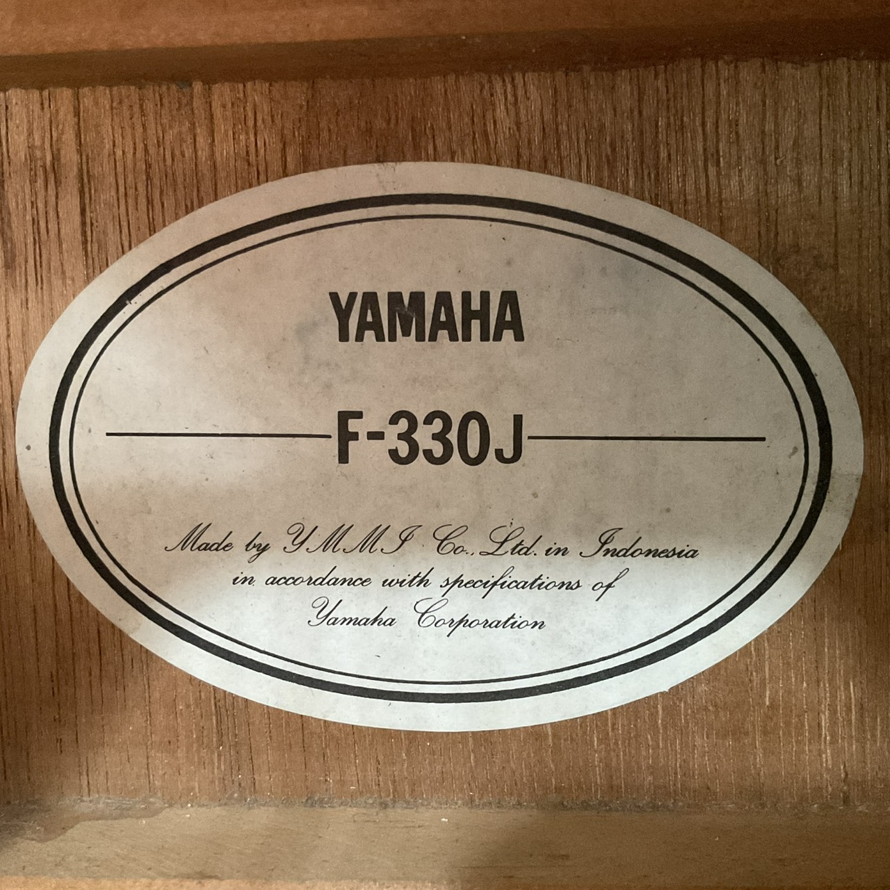 กีต้าร์โปร่ง YAMAHA : F-330J