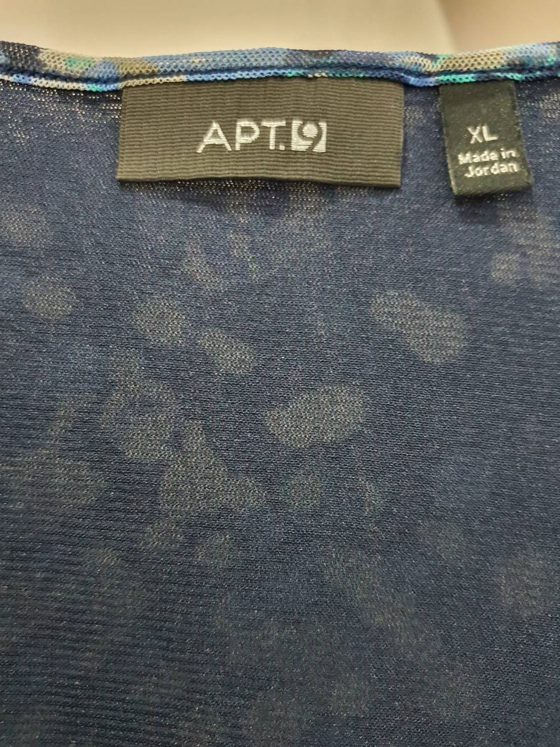 FF05988 เสื้อผ้ามือสอง สีน้ำเงิน แบรนด์ Apt.9 อก 42-44 นิ้ว