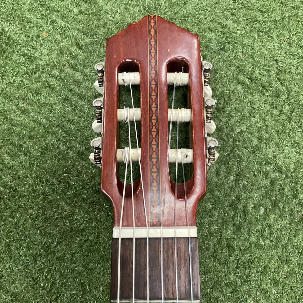 กีต้าร์คลาสสิค ZEN-ON GUT : ZG-60