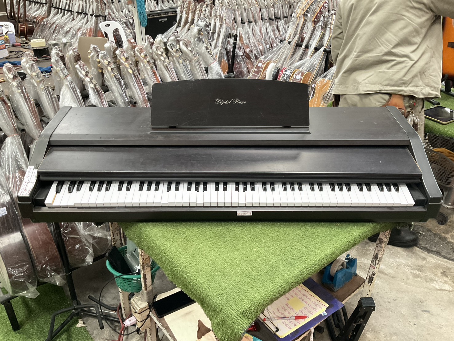 เปียโน KAWAI : PW400 สินค้าไม่พร้อมใช้งาน (ต้องซ่อม)