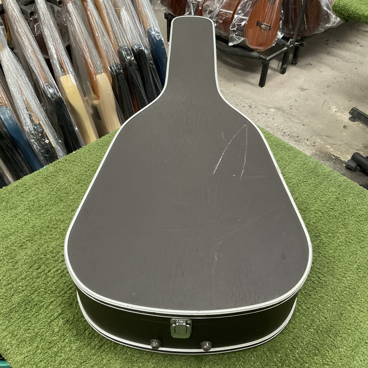 กล่องเคสกีต้าร์คลาสสิค YAMAHA